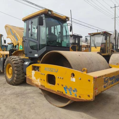 XCMG XS223J Vibratory Road Roller 