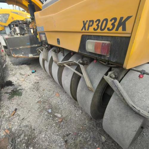 XP303K Pneumatic Tyre Roller XCMG 