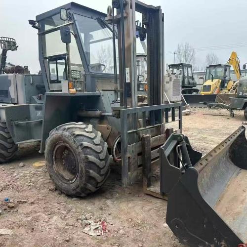 3T Used Diesel Off-road Forklift Truck 
